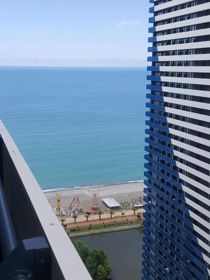 Orbi City- Twin Towers Corpus C Batumi Esterno foto